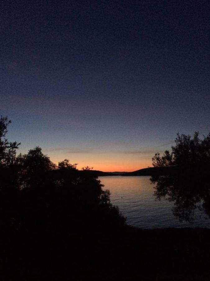 Villa Liana Sourpi Bagian luar foto