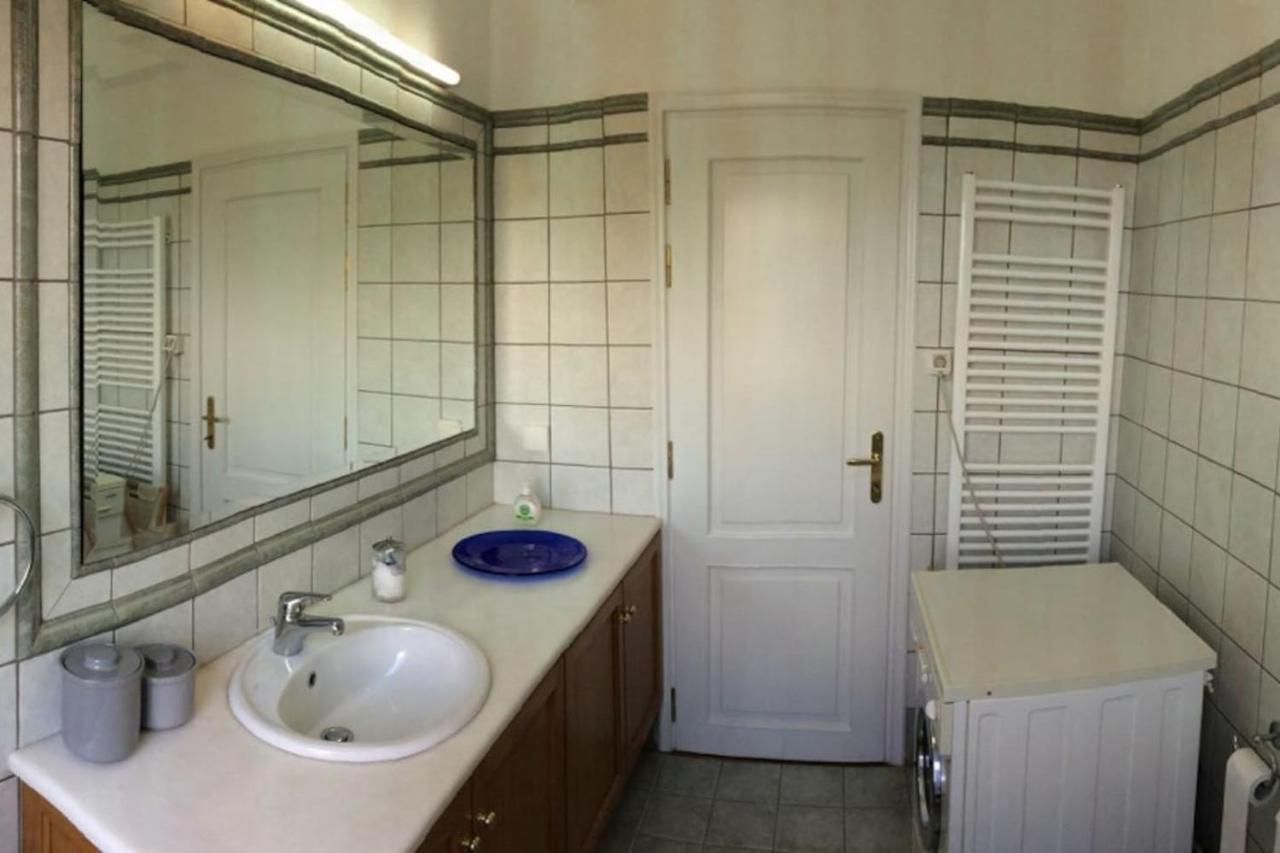 Villa Liana Sourpi Bagian luar foto